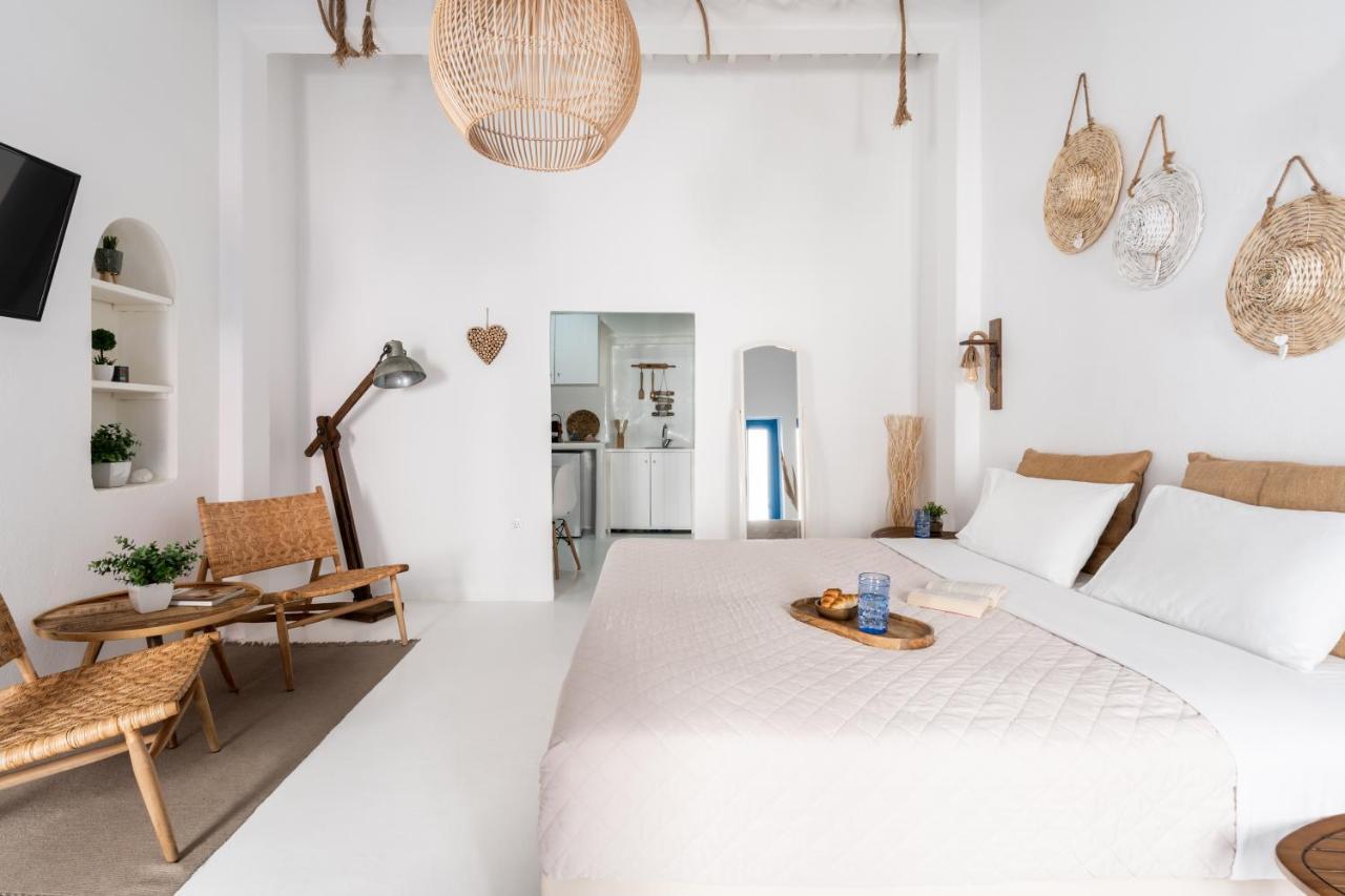 Love Suite Mykonos Town 외부 사진